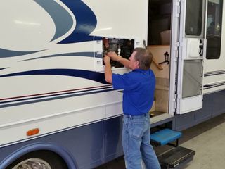 Alpine Coach Parts — Undercarriage Service in Union Gap, WA