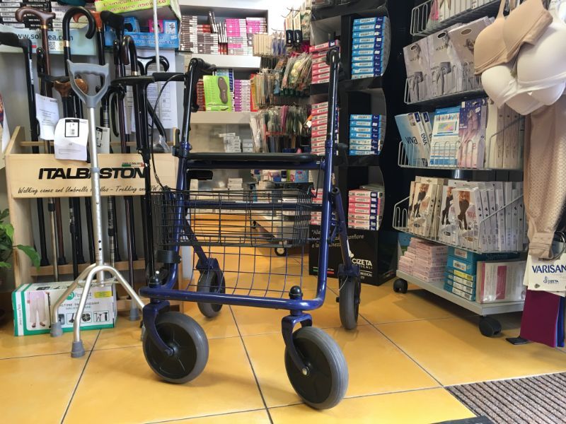 Modello di deambulatore