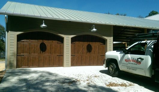 An overhead garage door