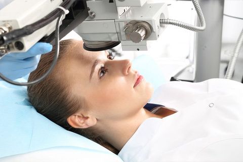 Neuro — Checking The Eye of The Young Girl in Bedminster, NJ