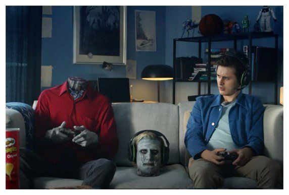 Pringles gaming advertisement - meet zombie Frank