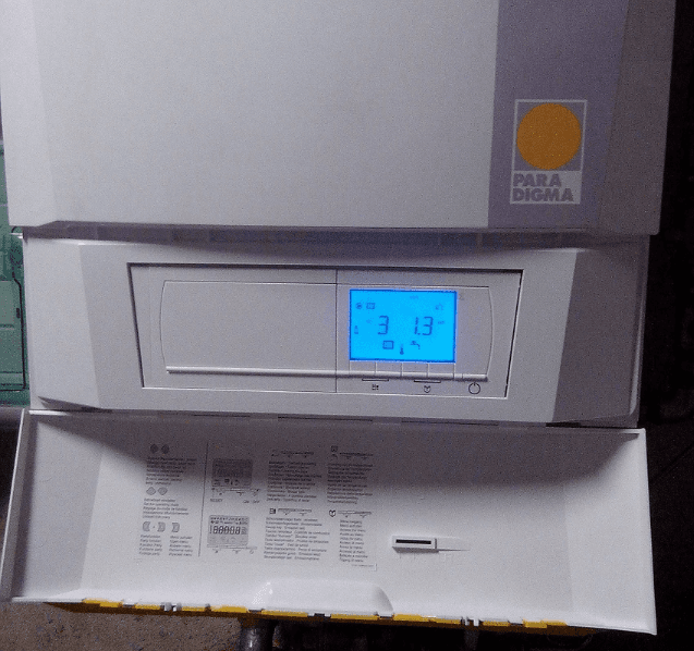 vista di una riscaldamento caldaia gas con alto rendimento PARMA DIGMA