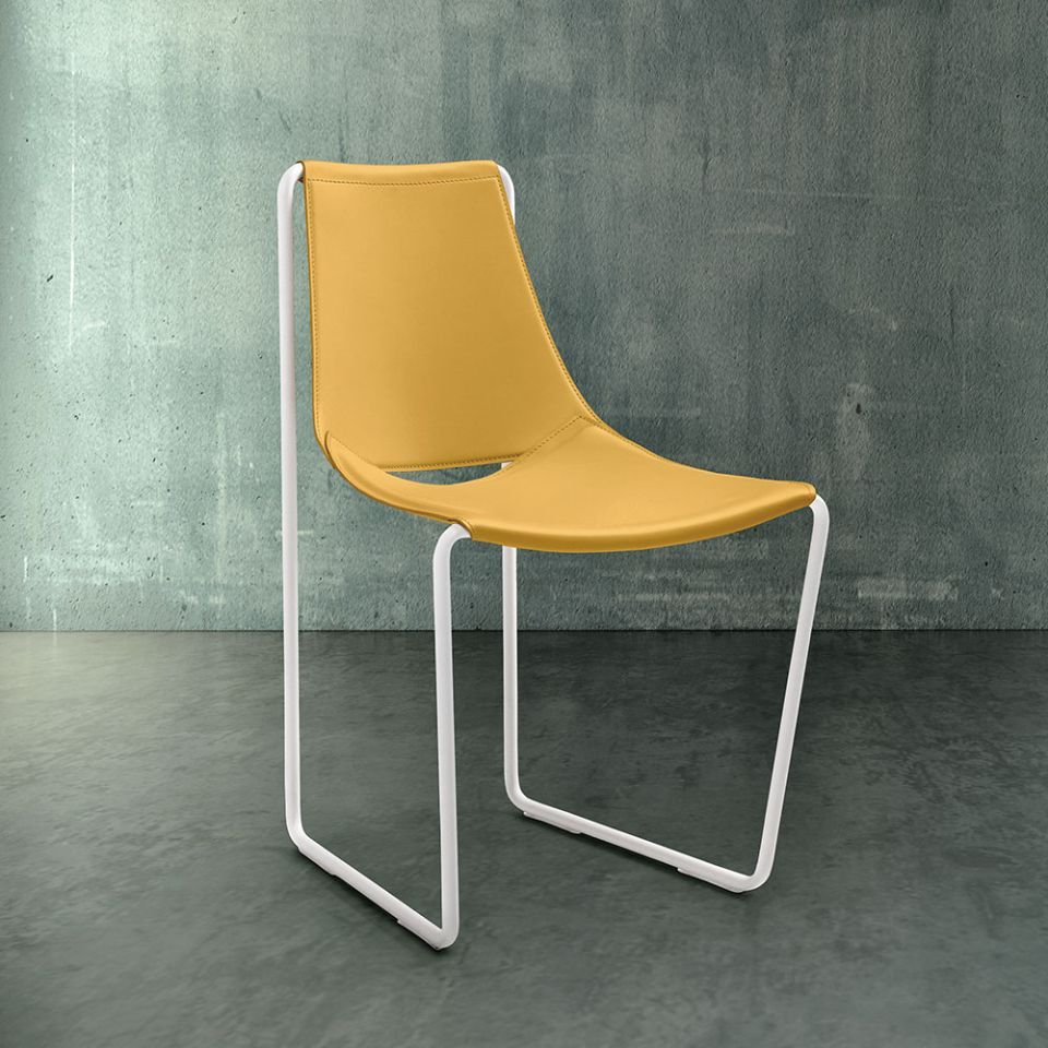 sedie in stile contemporaneo