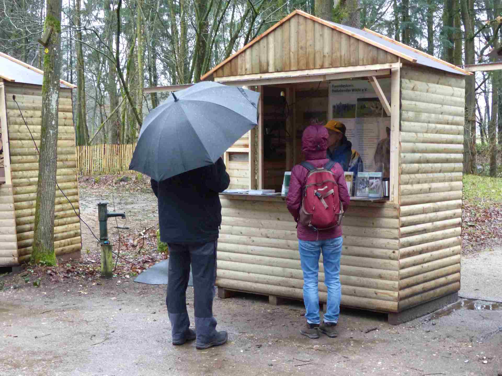 Bild 4 Infostand bei den Eekholter Wolfsnächten Bild 4 Infostand bei den Eekholter Wolfsnächten
