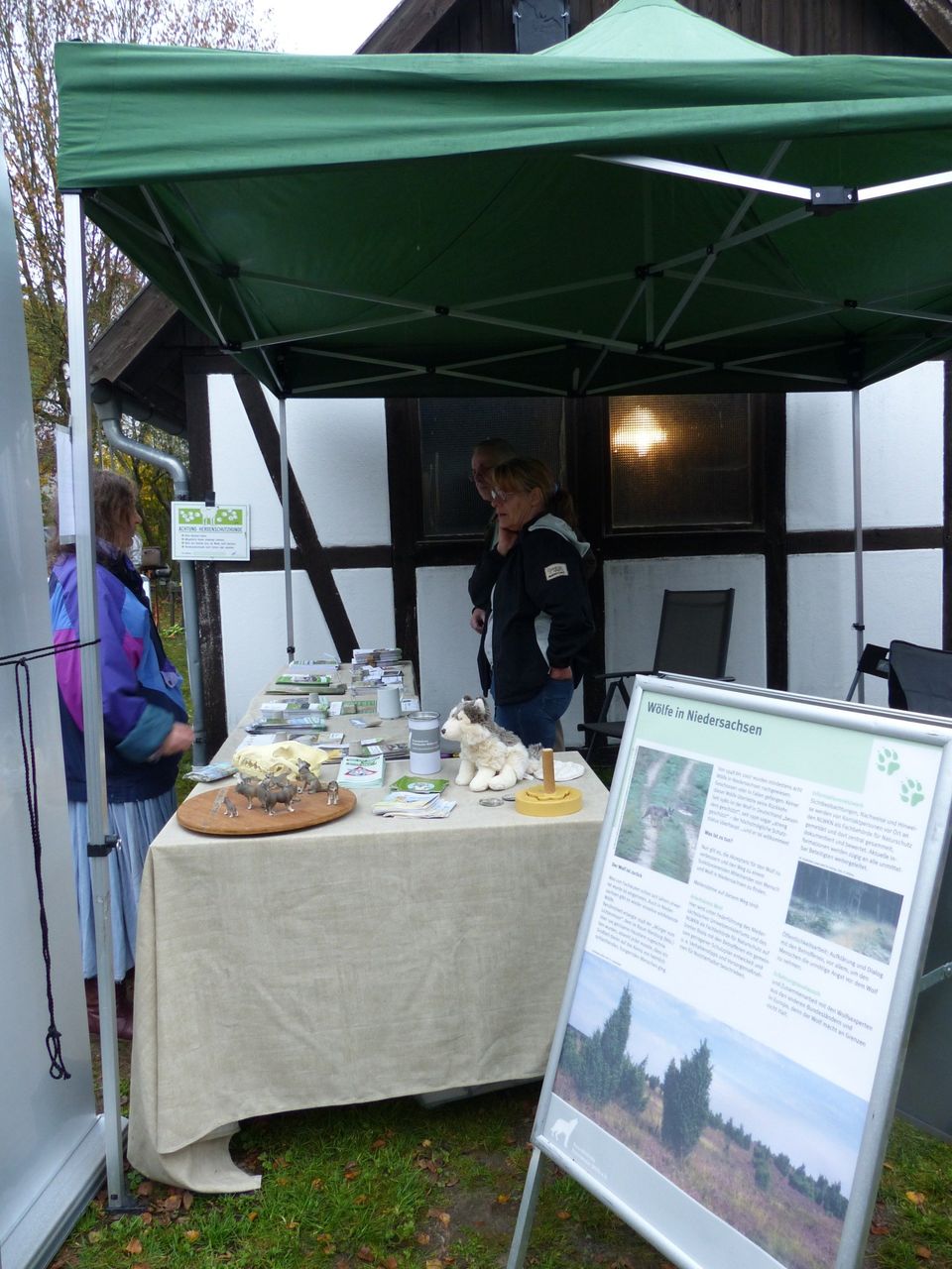 Bild 2 Infostand auf dem Herbstfest in der Göhrde