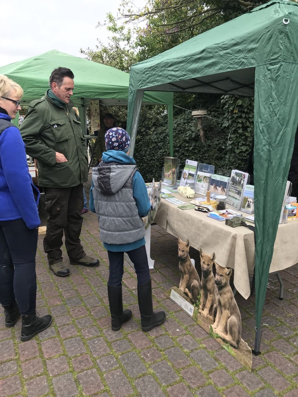Bild 3 Infostand auf dem Hankenhof Bild 3 Infostand auf dem Hankenhof