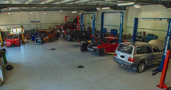 hunter automotive services workshop