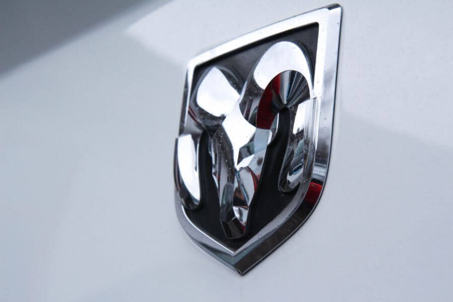 STR Motors - Plaša spektra auto serviss Rīgā, Biķernieku ielā 111A