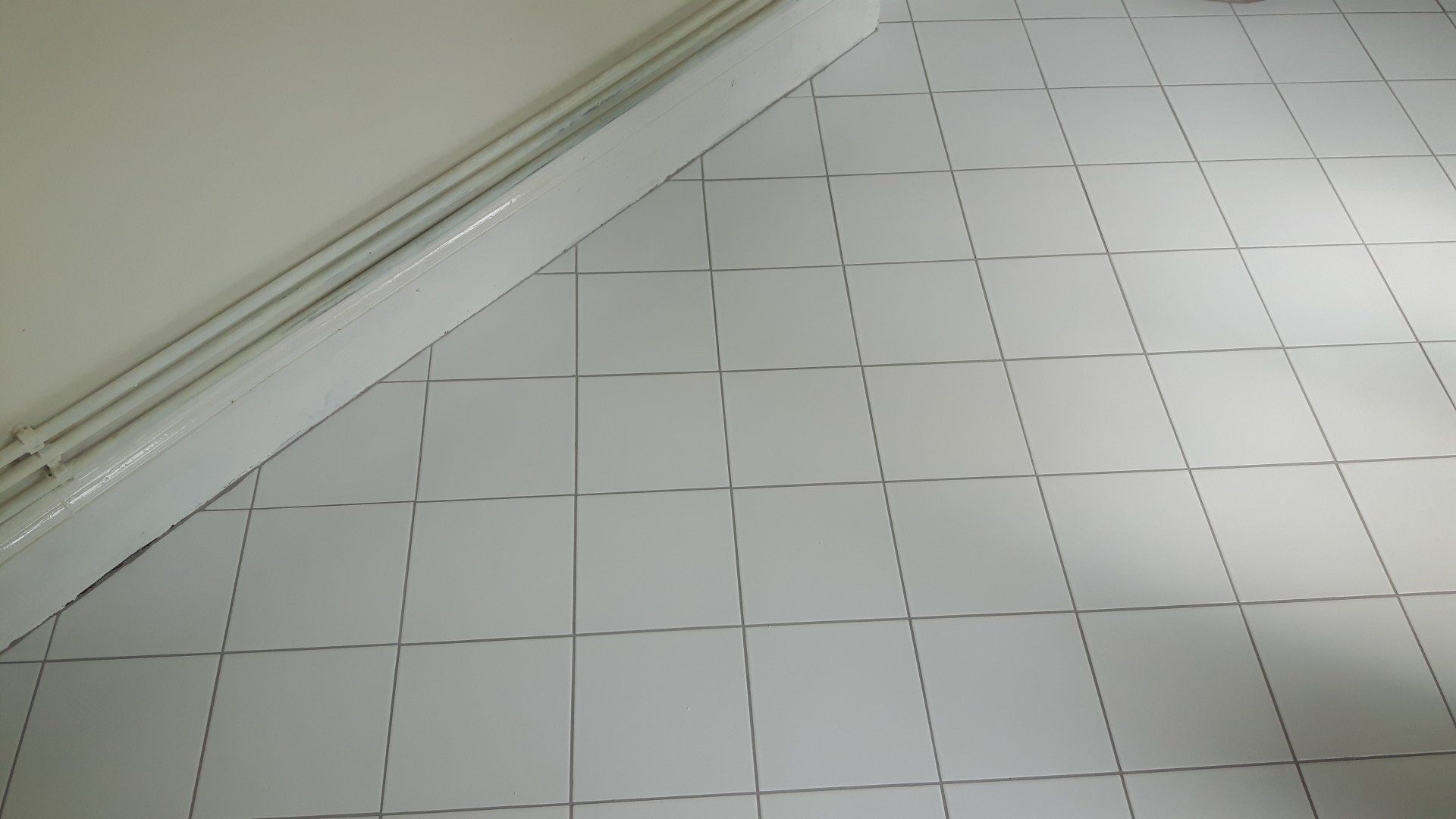 Floor tiling example 8