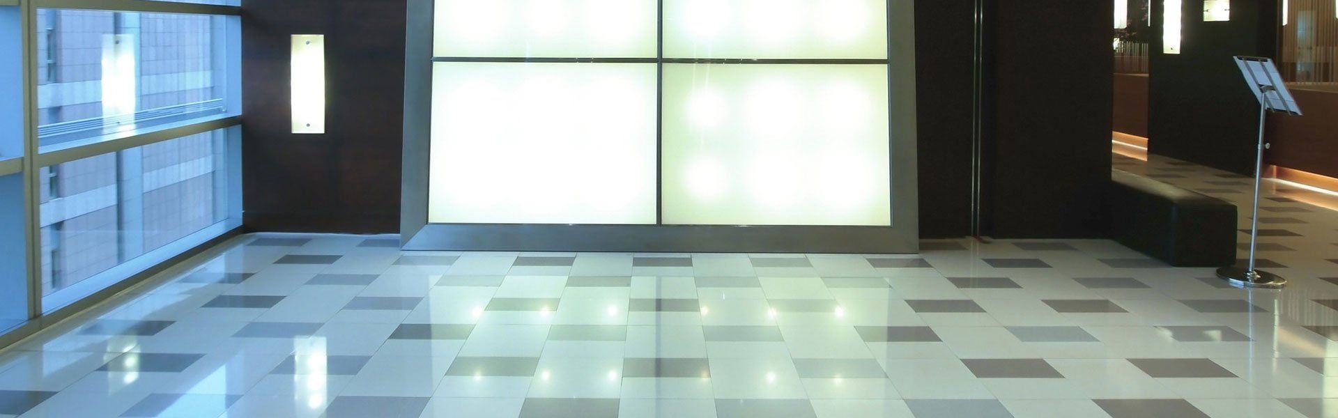 Wall and floor tiling in Worcester