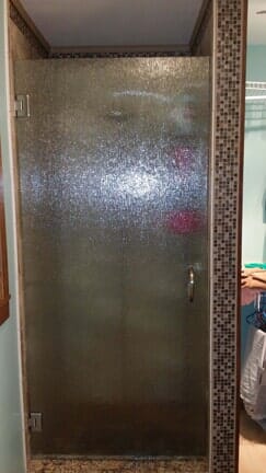 Glass door shower—First Class Glass & Mirrors in Elmira, NY