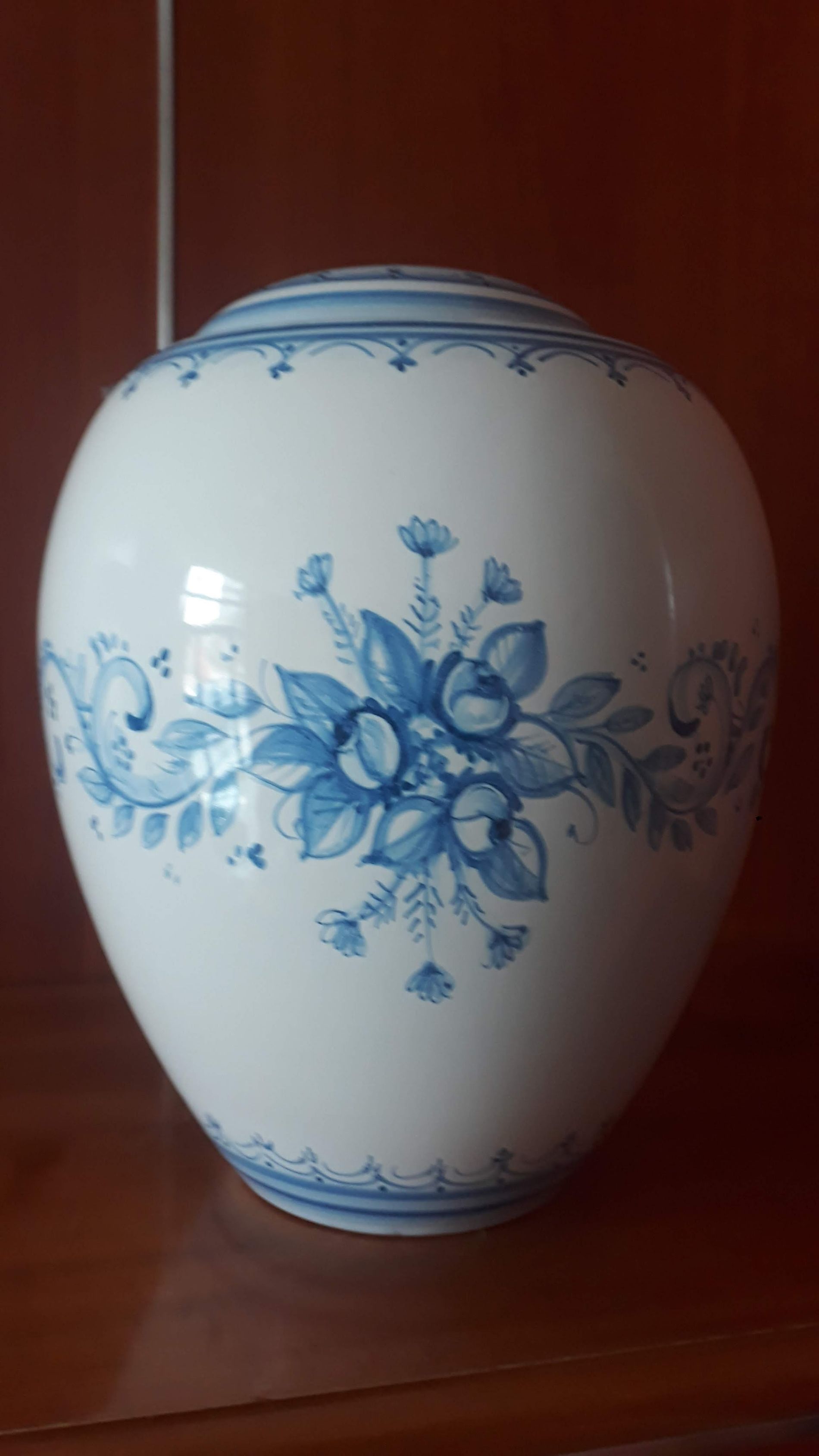Urna cineraria