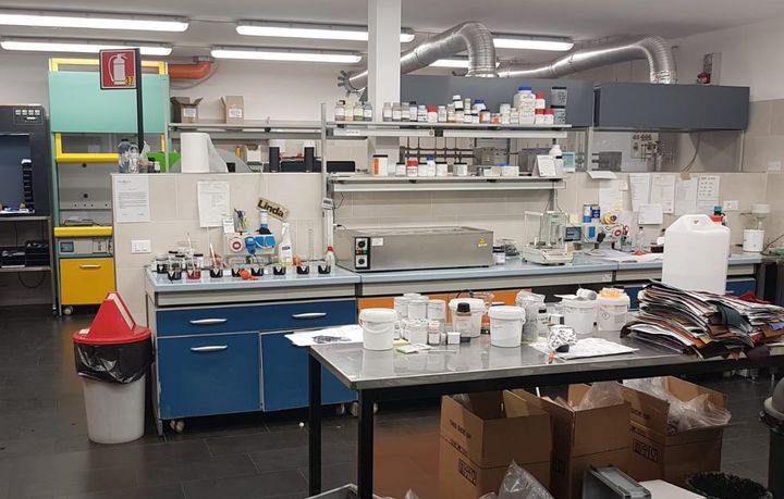 Laboratorio per pigmenti