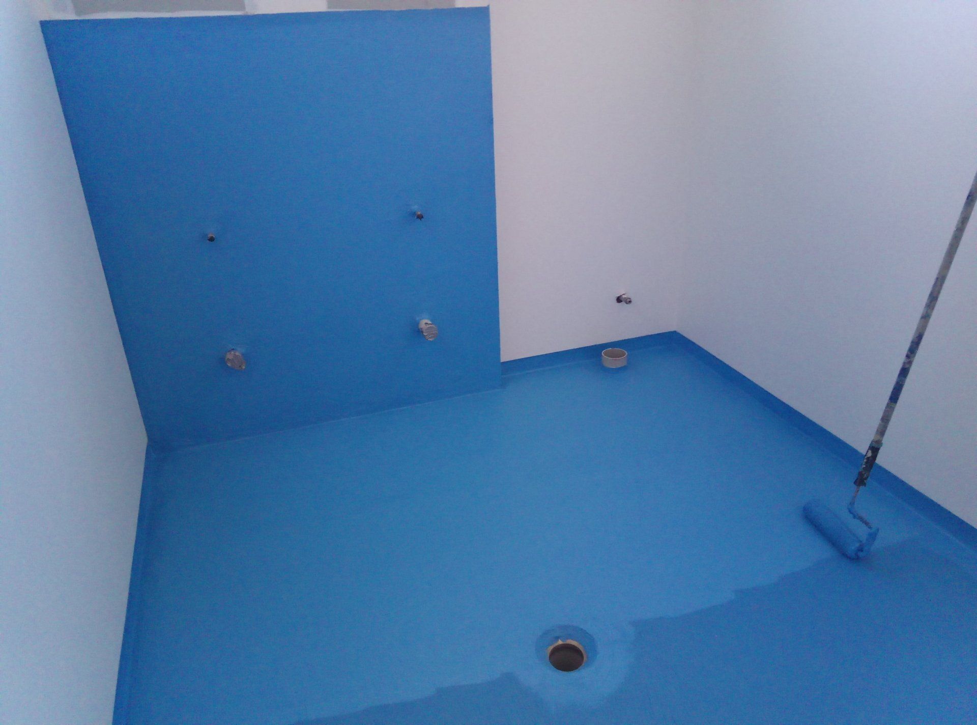 Waterproofing  blue