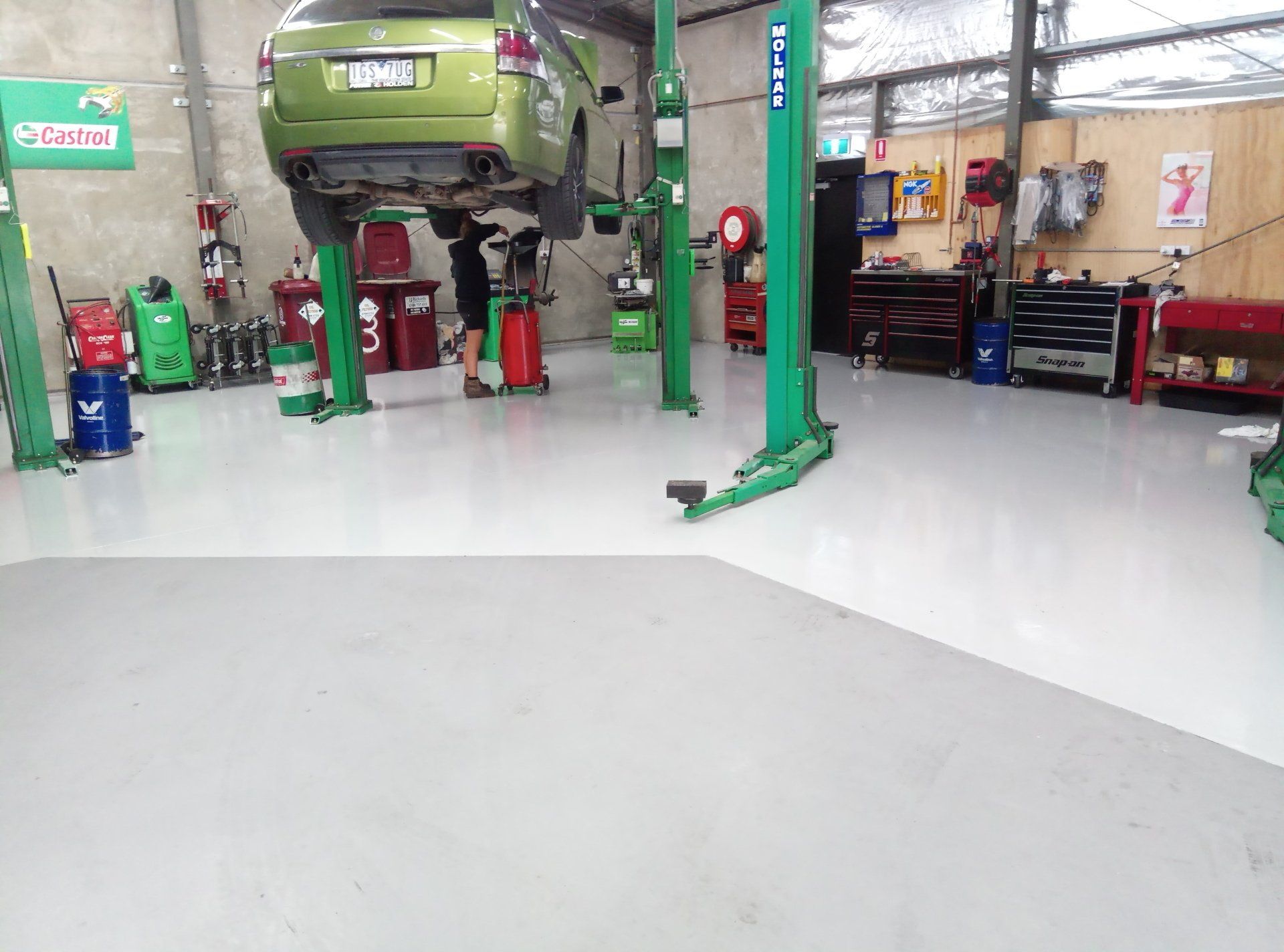 green car