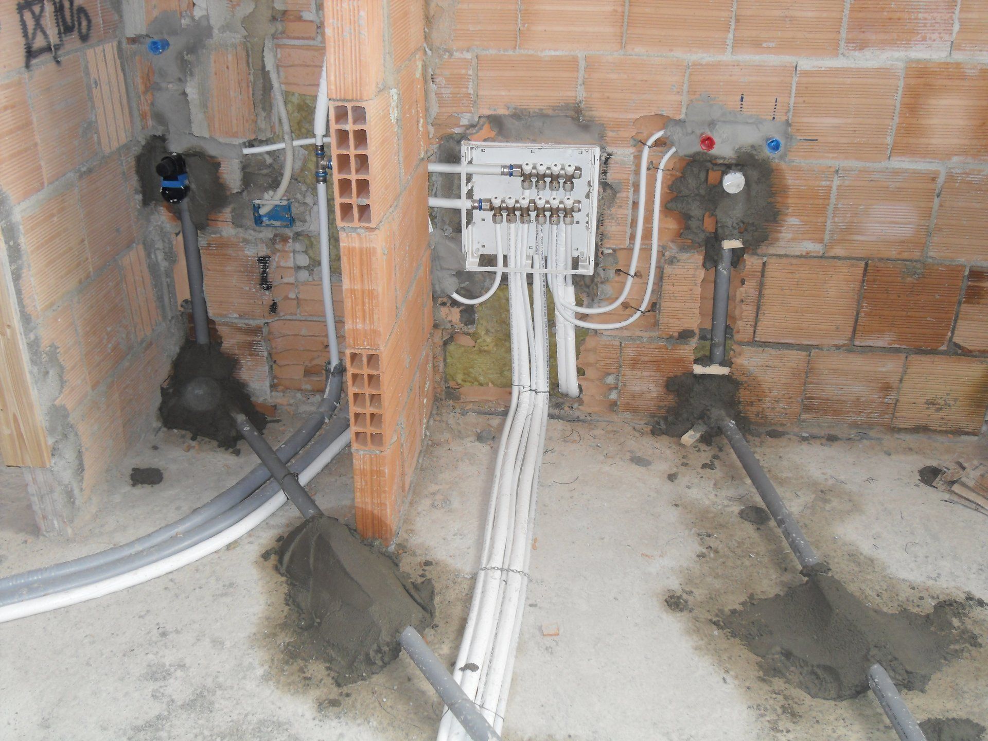 realizzazione linee elettriche