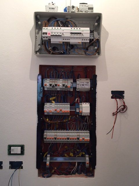 realizzazione quadri elettrici