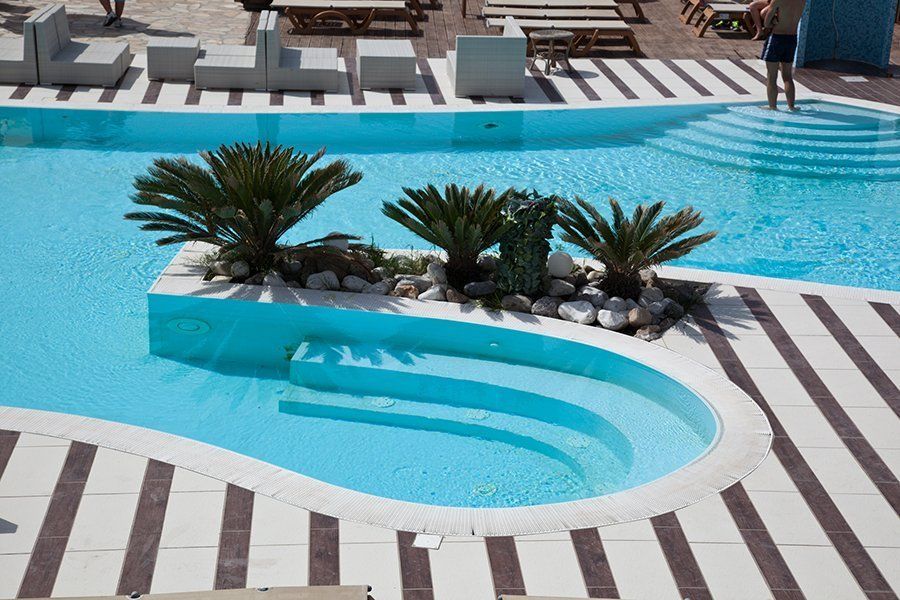 Piscina a gradoni