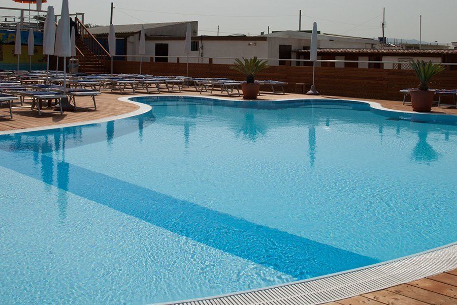 Piscina di resort