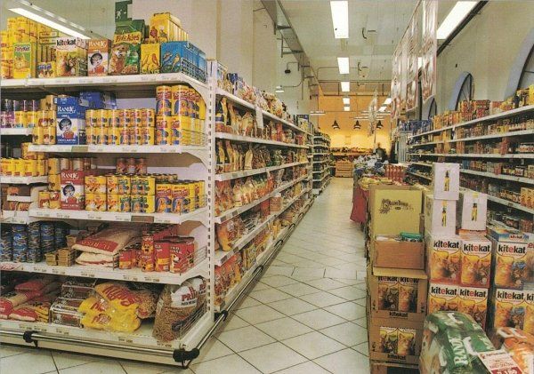 Scaffali per negozi