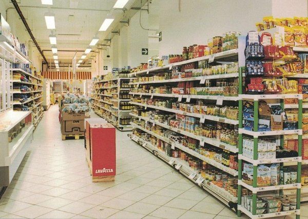 Scaffali per negozi