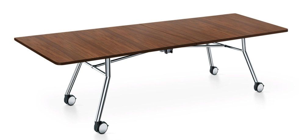 scrivania in legno con ruote