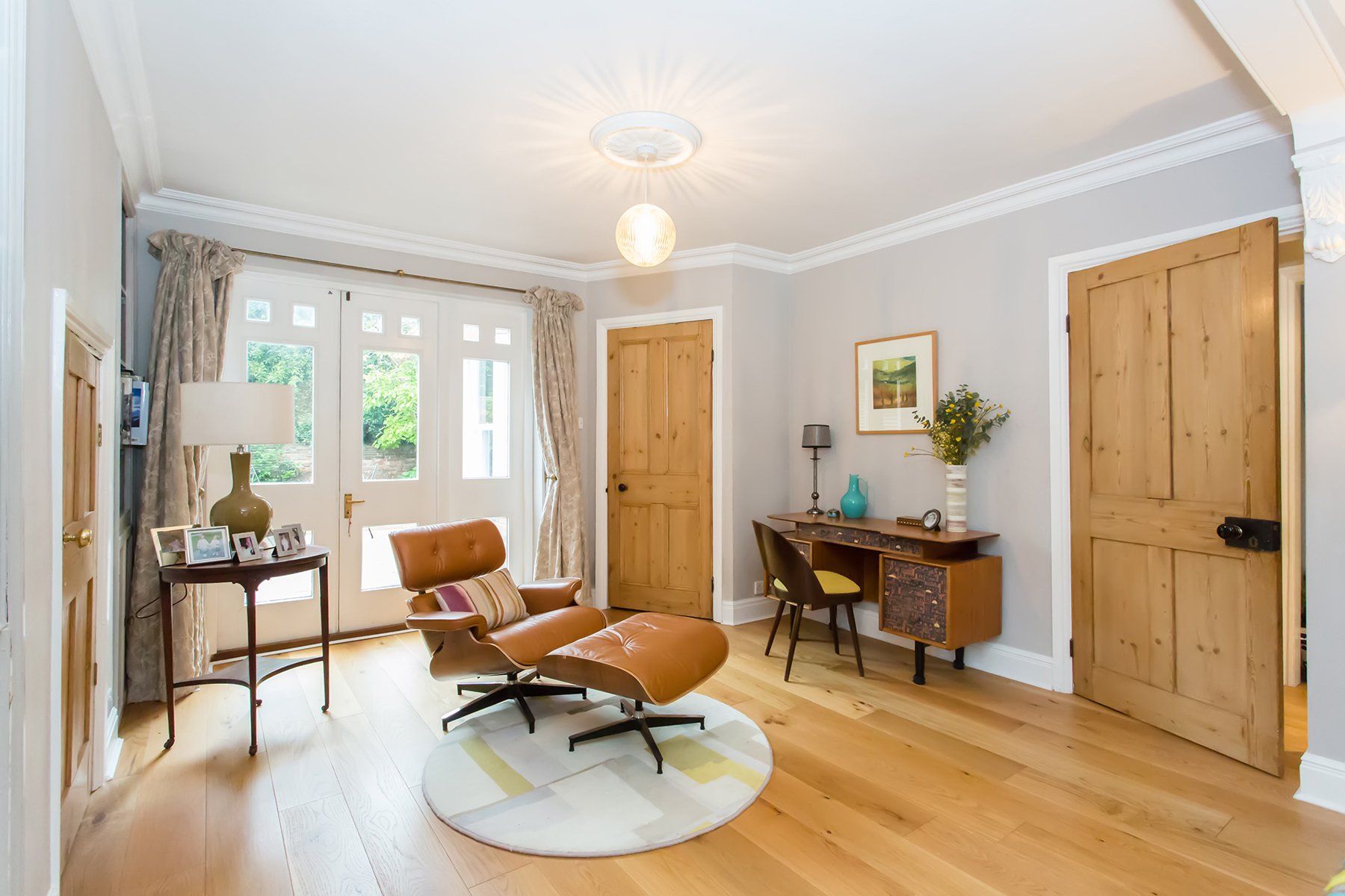 Professional photographer near me house interior
