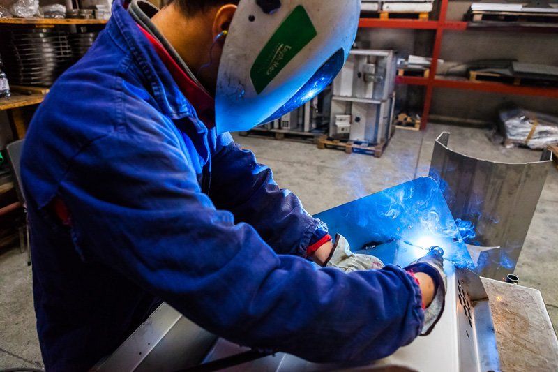 lavorazione macchine industriali