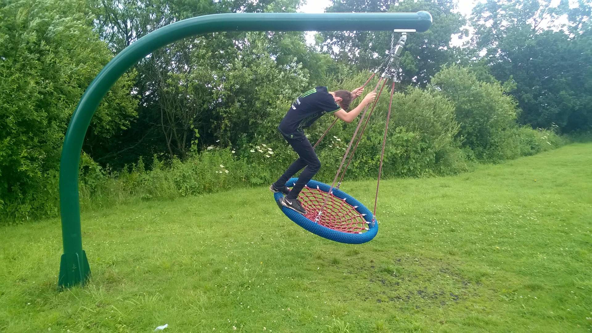 Stand Up Playground Swing