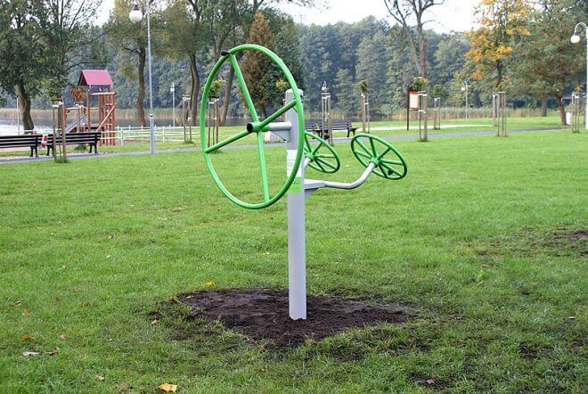 Outdoor Gym Equipment Tai Chi Wheels Big and Small