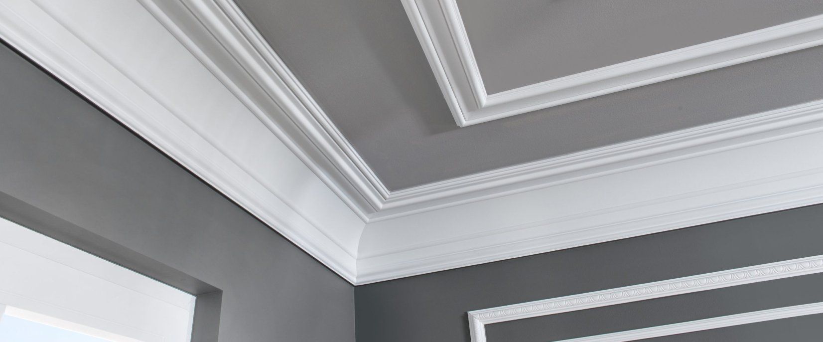 ceiling with several covings
