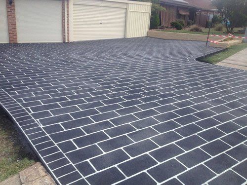 decorative concrete driveway