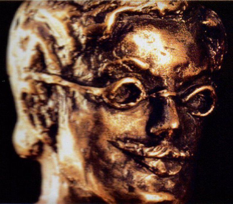 Getrud_Mitterstieler_Widmann_Bronze_Skulptur_Figur_Statue_Apotheker_cm