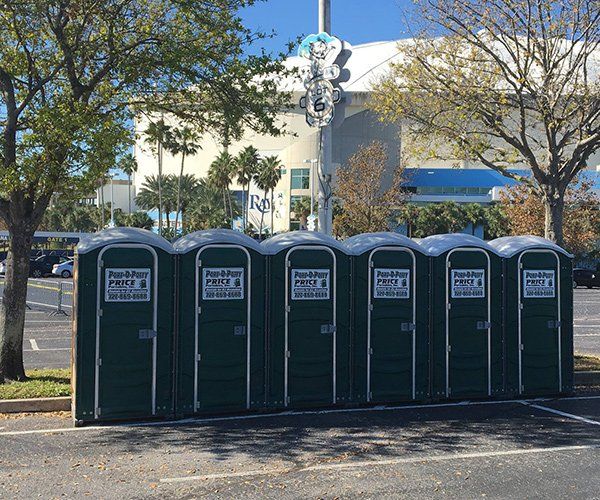 Portable Restrooms — Porta Potty in Tampa Bay, FL