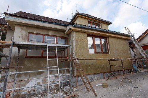 casa in fase di ristrutturazione