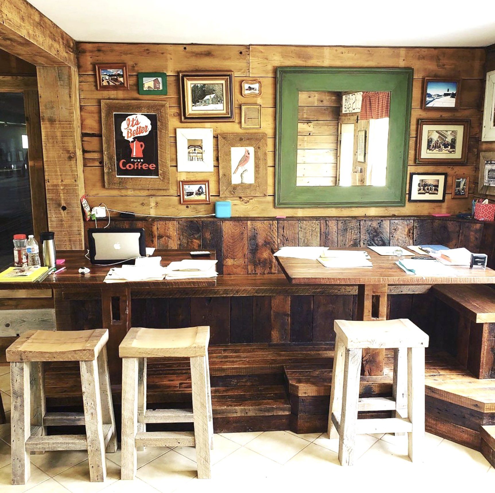 booths, booth, table, table tops, cladding, wall cladding, stools