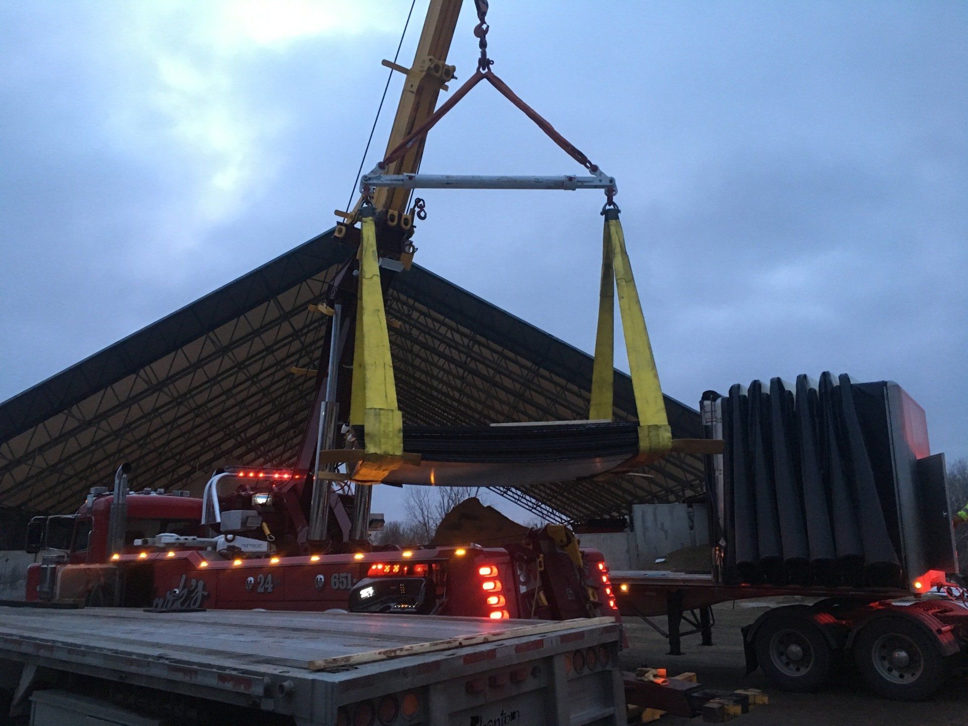 Equipment and Contractor Hauling Local and Long Distance