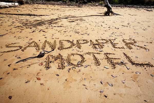 writing in sand