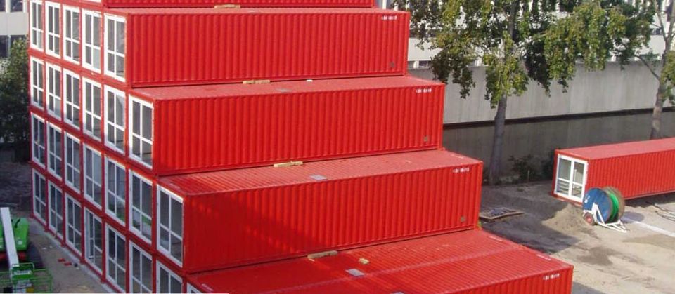 Keetwonen, Amsterdam 1000 Cargo Container Dorm Construction. pic courtesy of Tempohousing