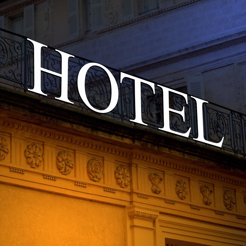 EXTERIOR SIGNS FOR BUSINESSES