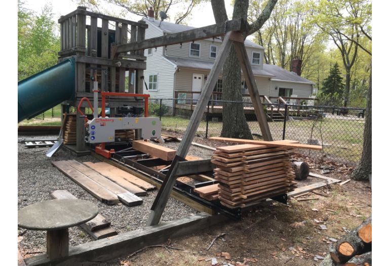 Snyder's Timbery M100 Sawmill