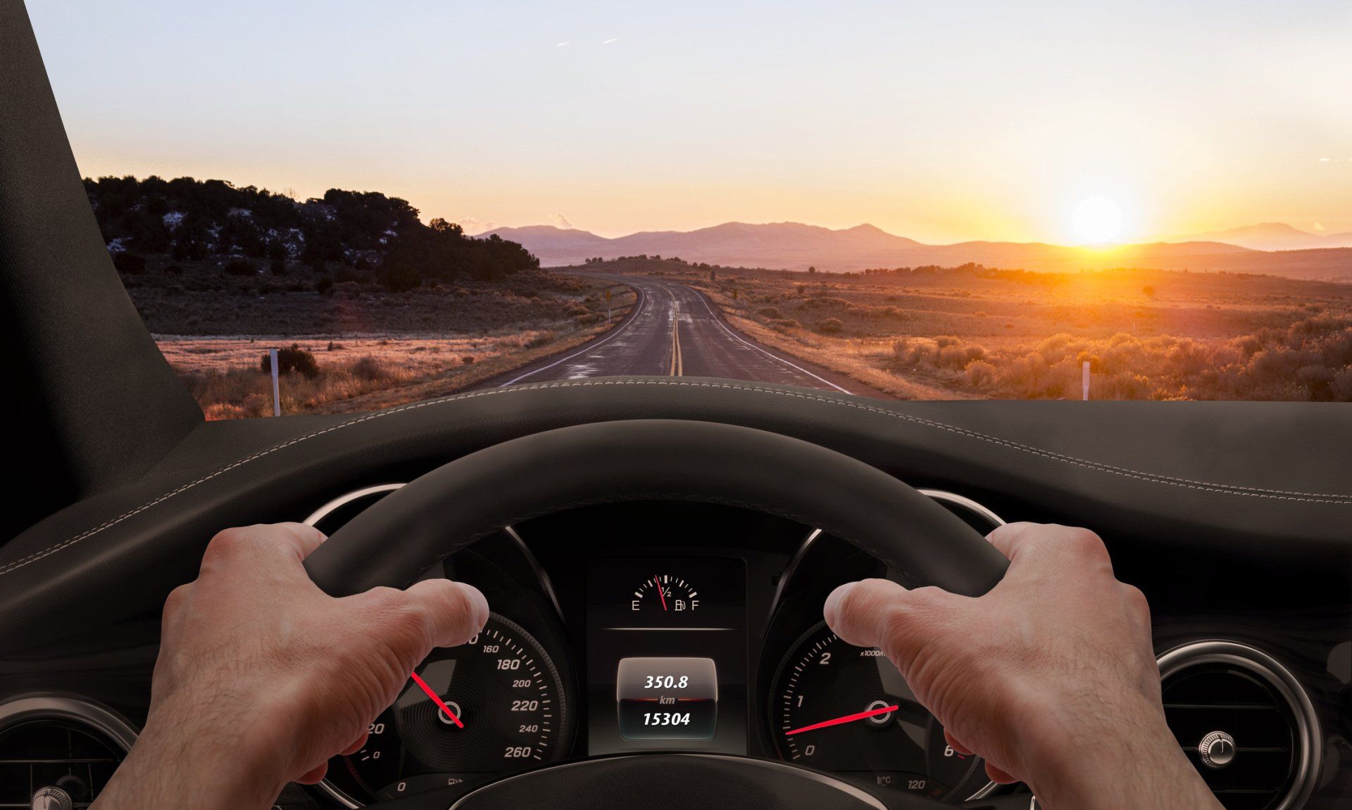 Fix Cracked Windshield – Glazier Repairing Windscreen in Midland, TX Fix Cracked Windshield – Glazier Repairing Windscreen in Midland, TX