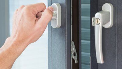 latch