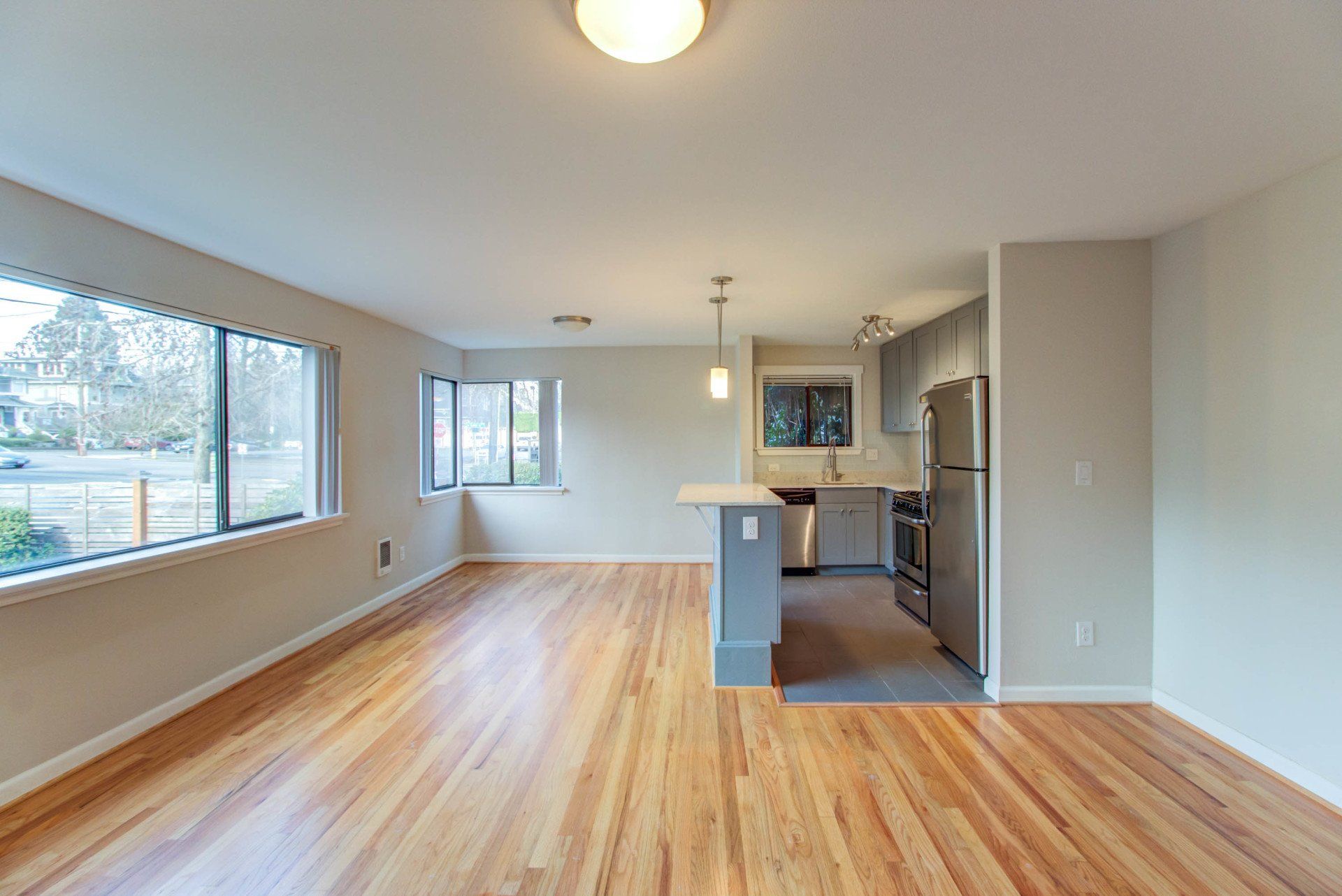 1418 On Queen Anne