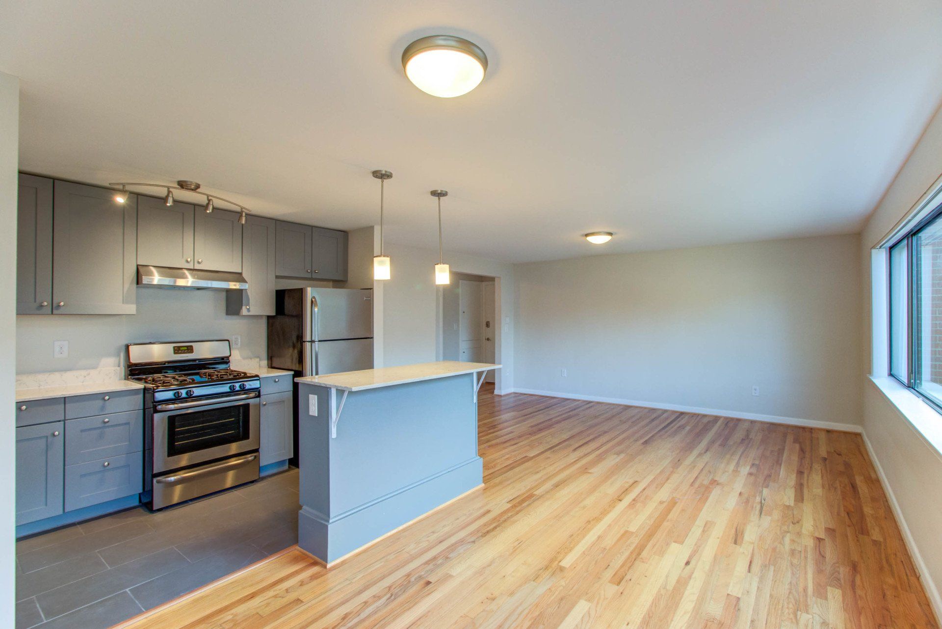 1418 On Queen Anne