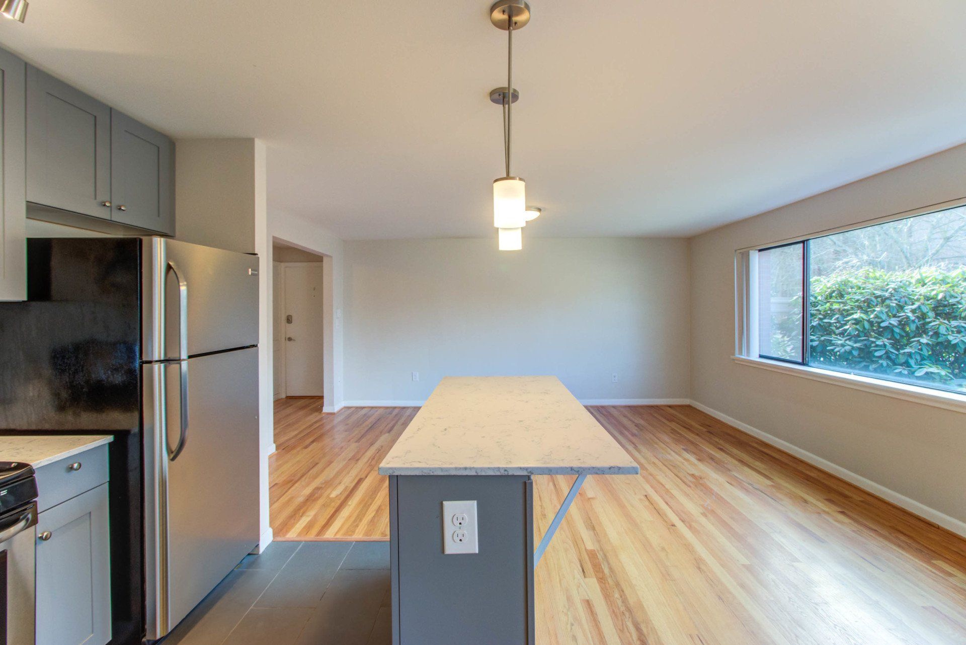 1418 On Queen Anne