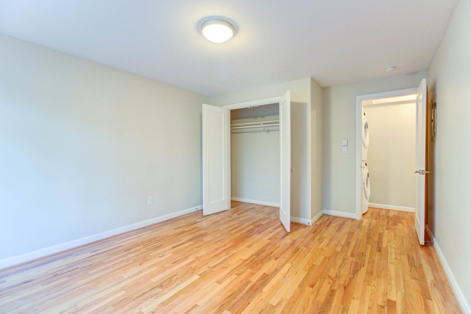 1418 On Queen Anne