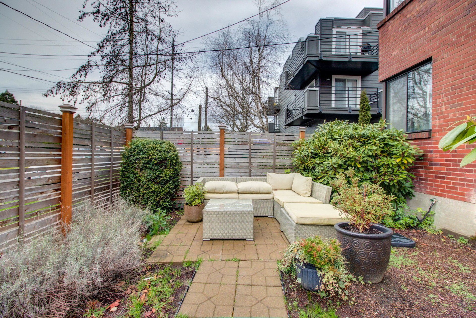 1418 On Queen Anne