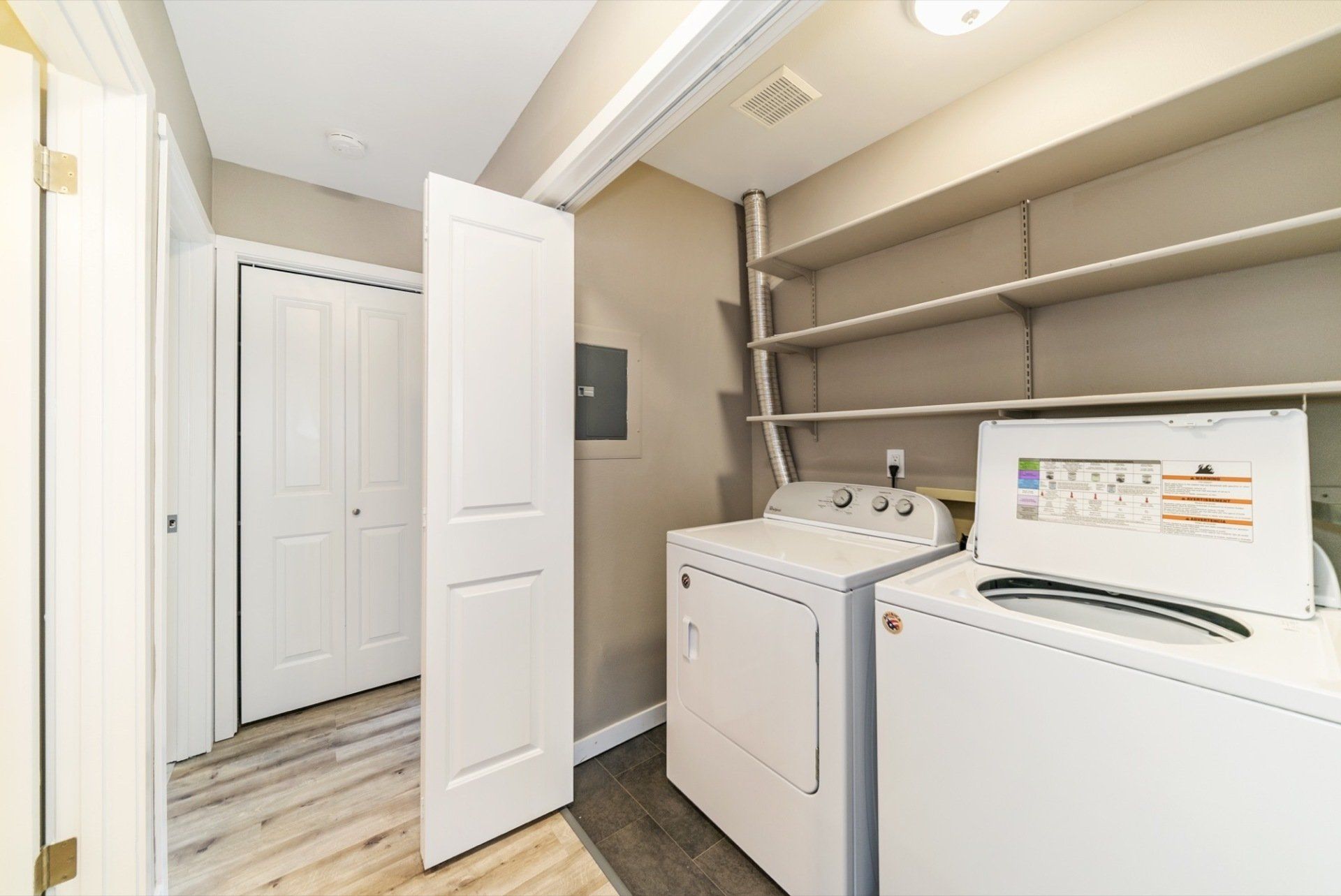 ALKI 12 APARTMENTS