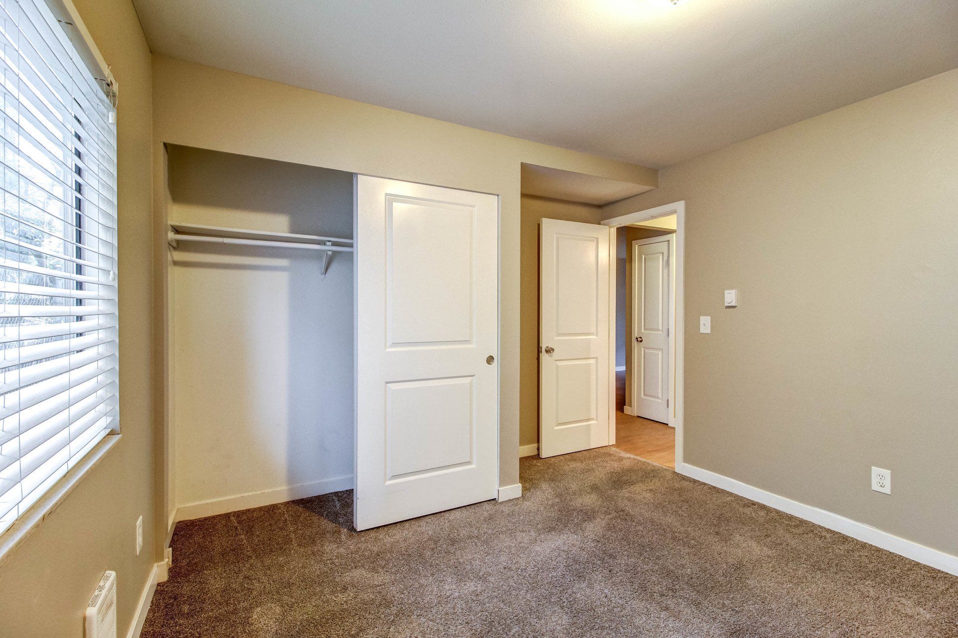 ALKI 12 APARTMENTS